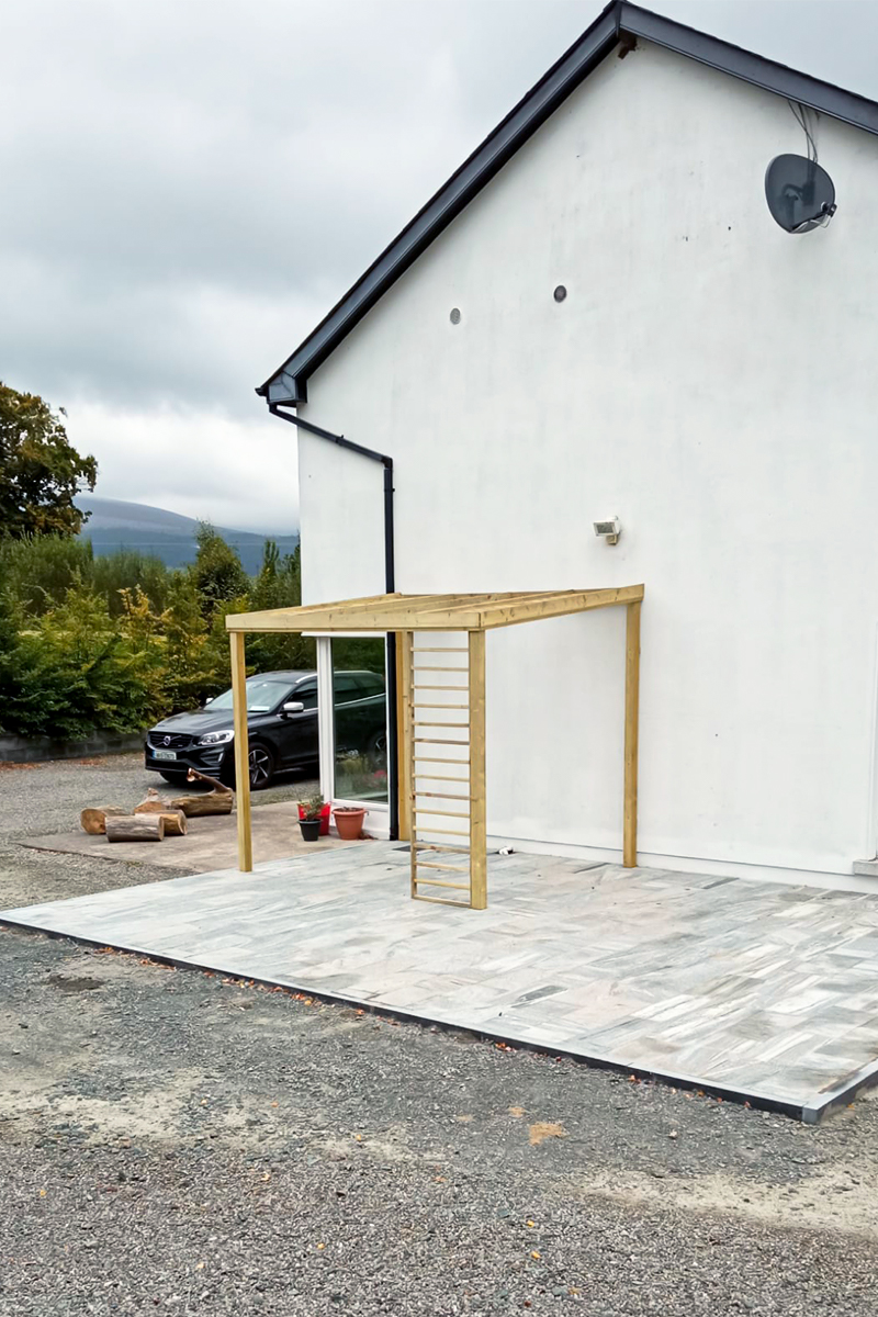 Patio with pergola 1